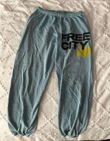Free City Sweatpants Photo 0