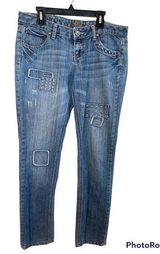 Almost Famous Destressed Patch Jeans Sz.9 Photo 0