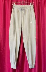 Nike Joggers Photo 0