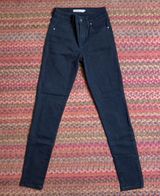 LEVIS WOMENS BLACK 721 HIGH RISE CLASSIC BASIC SKINNY JEANS Photo 0
