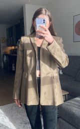 Beige Blazer Photo 0