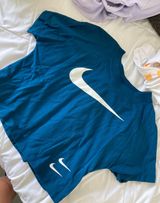 Nike Crop T-shirt Photo 0