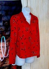 VERO MODA Vera Moda. NWOT. XS. Red button up floral blouse. Photo 0