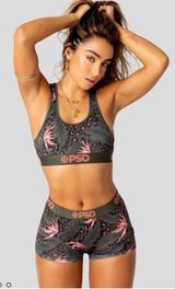 Psd Matching Set Photo 0