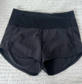 Lululemon Speed Up Shorts 2.5" High-Rise Photo 0