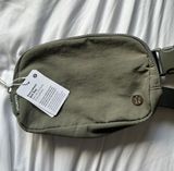 Lululemon Everywhere Belt Bag Photo 0