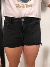 Kenneth Cole Black Shorts Photo 0