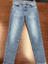 American Eagle Next Level Stretch Hi-Rise Jegging Crop Jeans Size 8 Photo 0