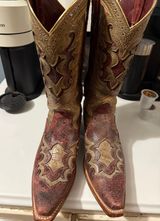 Cowgirl Boots Photo 0