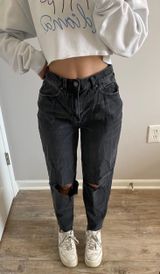American Eagle Relaxed Mom Jean Photo 0