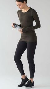 LULULEMON- Swiftly Tech Long Sleeve Crew Dark Olive Athletic Workout Running Top Photo 0