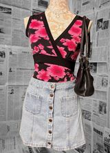 Y2K Black Pink Floral Wrap Top Tie Back Women's Small Sleeveless V Neck USA Made Photo 0