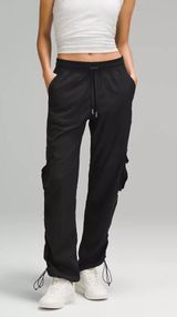 Dance Studio Relaxed Fit MR Cargo pant Photo 0