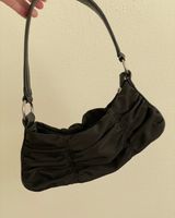 Shoulder Bag Photo 0