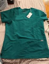 FIGS Scrub Top Photo 0