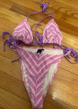 Pink Triangl Bikini Photo 0