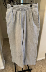 Old Navy Wide-Leg Sweatpants Light Grey - M Photo 0