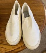 Everlane Unisex Slip On Shoes Photo 0
