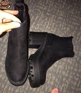 Boots Black Size 6 Photo 0