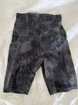 Lululemon Align Shorts Photo 0