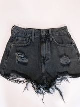 Forever 21 NWT Black Shorts!! Size 24 Photo 0
