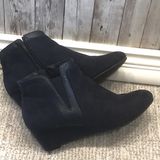 Croft & Barrow navy blue suede wedge heel ankle boots Photo 0