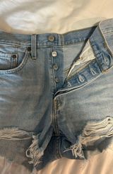 Levi’s 501 Shorts Photo 0