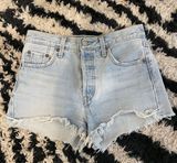 Levi’s 501 Shorts Photo 0
