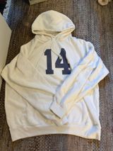 Brandy Melville  14 sweatshirt  Photo 0