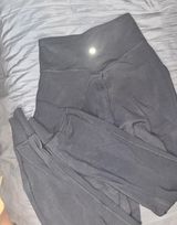 Lululemon Align Joggers Photo 0