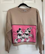 Mickey Mouse and Minnie Mouse sweatshirt cropped Photo 0