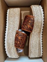 Leather Platform Sandals  Photo 0