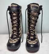 Women's Coach Peggey Winter Snow Boots Size 8 Signature Jacquard Photo 0