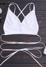 Zaful White Crop Top  Photo 0