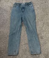 Abercrombie & Fitch Women's Straight Leg Blue Jeans Photo 0