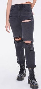 Forever 21 Boyfriend Jeans Photo 0