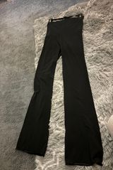 SKIMS Leggings Photo 0