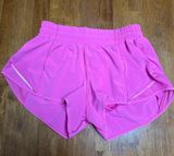 Lululemon Shorts Hotty Hot 2.5" Low-Rise Photo 0