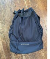 Beyond Yoga Convertible Gym Yoga Bag Backpack Black Tote Weekend Bag Photo 0
