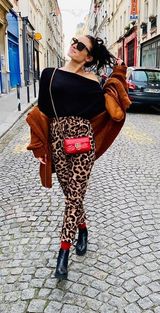 Pretty Little Thing Pants Photo 0