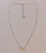 Kendra Scott Miya silver tone necklace with mother of pearl stone Photo 0