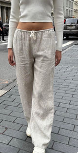 Brandy Melville Pants Photo 0