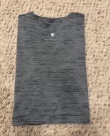 Lululemon Swiftly Tech Short Sleeve Cropped Photo 0