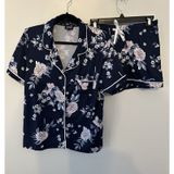 LJONES NEW YORK Navy Blue Floral Print Pajamas Shirt/Short Set Size Medium Photo 0