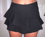 Vestique Black Skort Photo 0