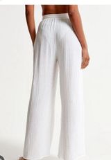 Women's
Gauzy Beach Coverup Pant
Color: WHITE
Size: Small SHORT Photo 0