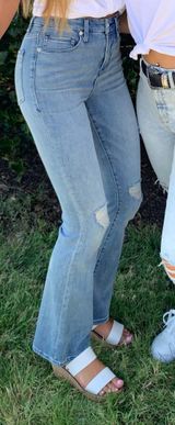 Good American Flare Jeans Photo 0