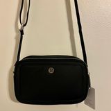 Lululemon Crossbody Camera Bag Photo 0