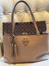 MCGRAW TRIPLE-COMPARTMENT TOTE Photo 0