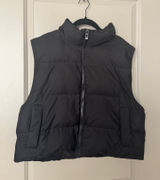 ZARA Puffer Vest Black Photo 0